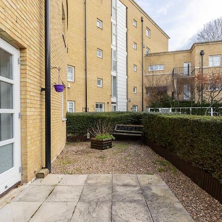 The Canada Water Apartments Londres Extérieur photo